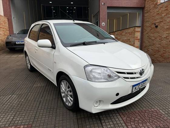 TOYOTA ETIOS 1.5 XLS 16V FLEX 4P MANUAL